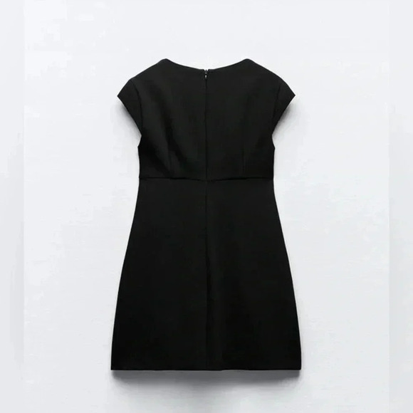 NWT ZARA SHORT JUMPSUIT WITH TIE - Picture 5 of 7